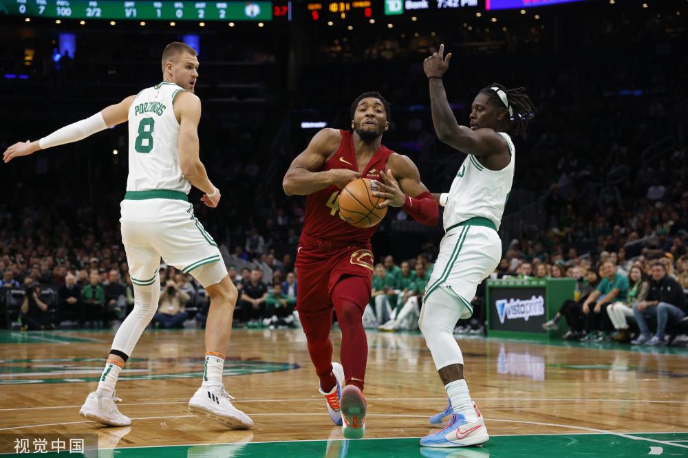 联盟队通过 联盟队通过